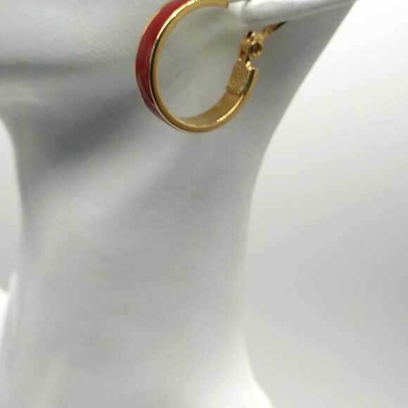 Vintage MONET Red Enamel Inlay Hoop Earrings Gold-Tone - Picture 16 of 16